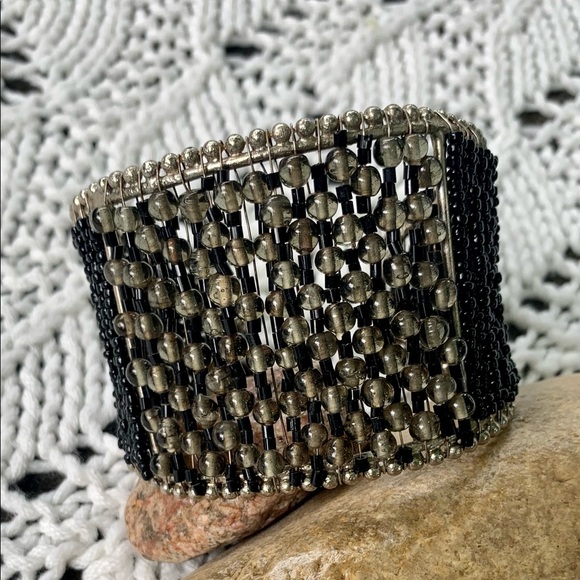 Black Cuff Beaded Bracelet - Picture 4 of 7